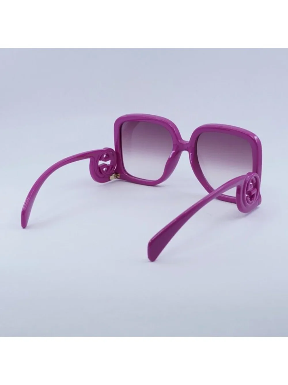 Gucci GG1326S 004 Sunglasses Fuchsia Square Frame, Violet Gradient Lenses